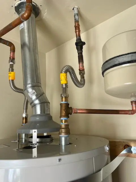 Water heater installation and plumbing repair in Leonia